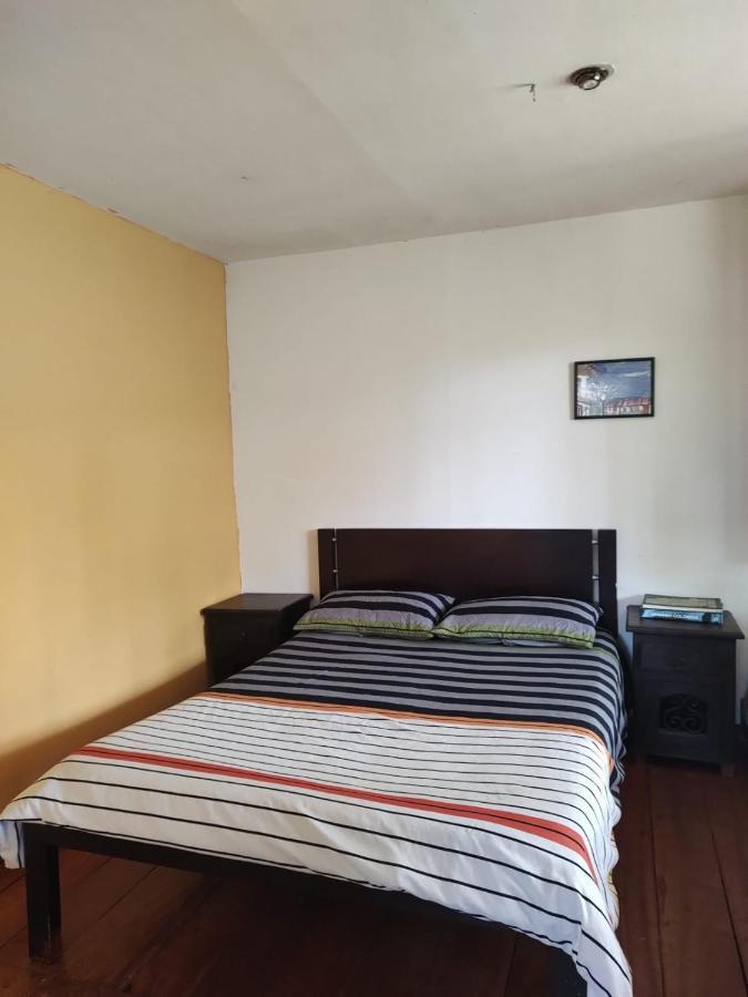 The Plantation House Travellers Hostel Саленто Экстерьер фото
